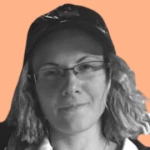M&oacute;nika Erdody